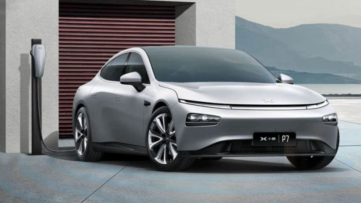 XPeng P7